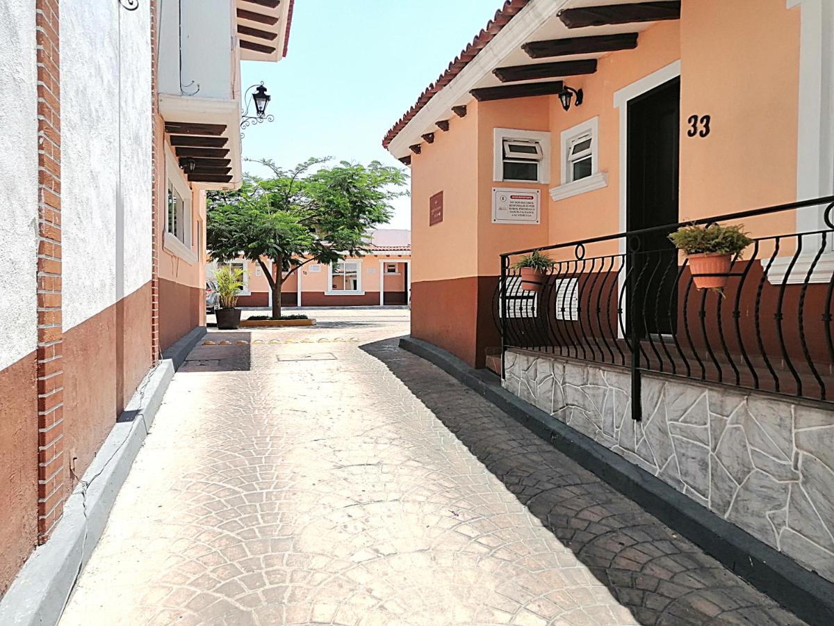 Hotel Aquiles Guadalajara Luaran gambar