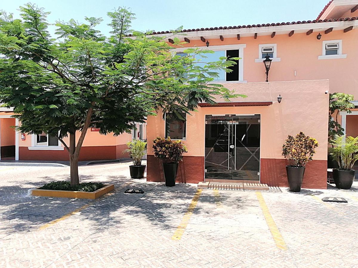 Hotel Aquiles Guadalajara Luaran gambar